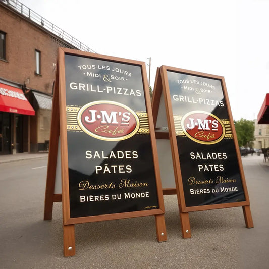 Affiche A0 sur chevalet de trottoir