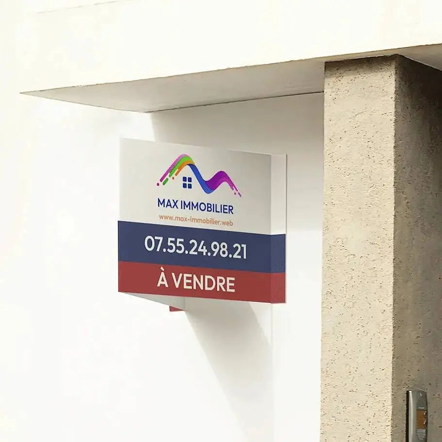 Panneau immobilier pliable, en V avec rabats et fixation adhésive. Impression HD sur akilux avec rainage ou pli central pour être plié en 2